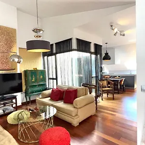  Apartment Atico En Plaza De La Constitucion 3 Bedrooms